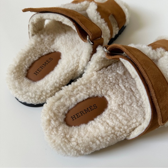 Hermes Chypre Sandal in 35.5 - Picture 3 of 4